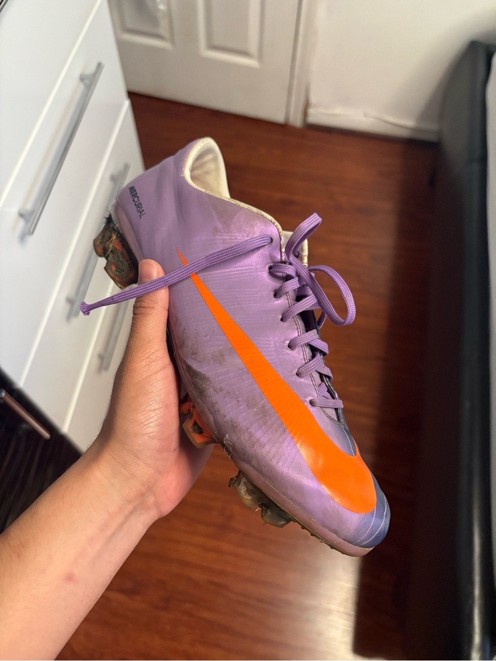 Nike superfly 2  soccer cleats from 2010 made in 🇮🇹 size 9